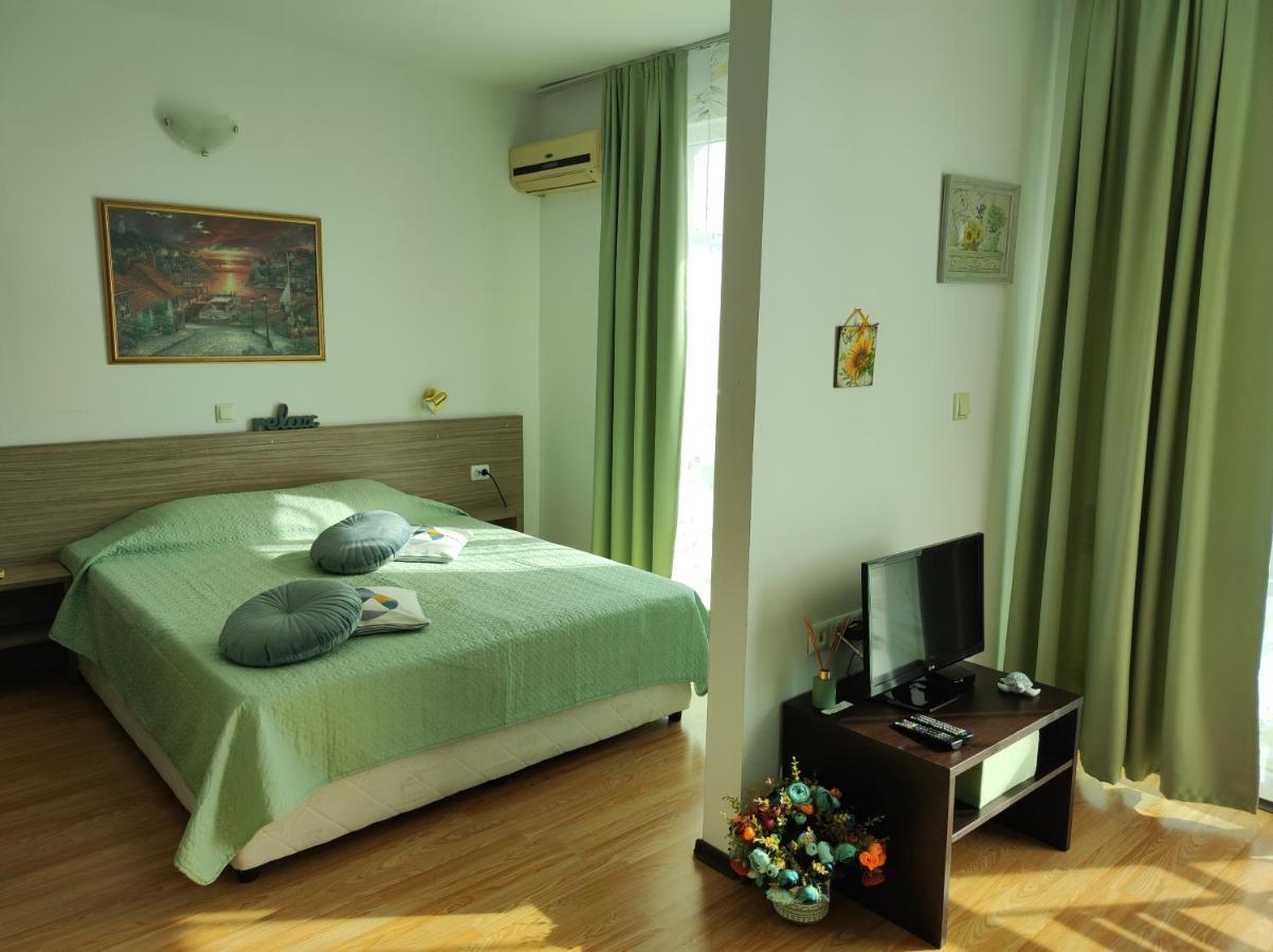 Прекрасен Апартамент С Изглед Към Морето Сарафово 1 Burgas Stad Buitenkant foto